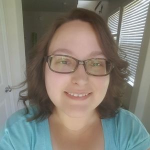 Meet your Posher, Valerie